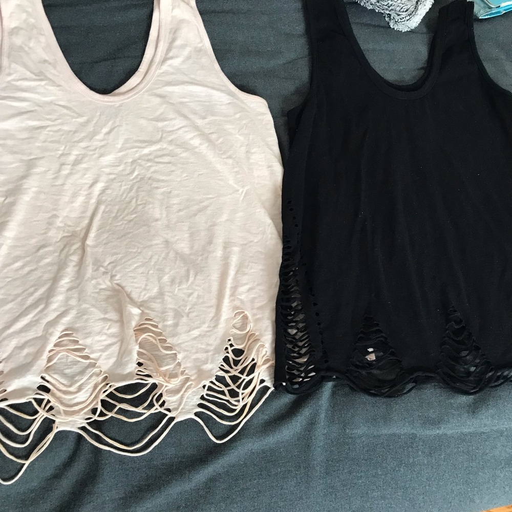 Set of 2 BUNDLE - PEPIN Tank Tops distressed